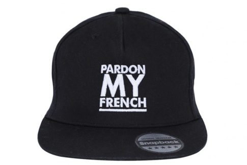 Packshot photo accessoires casquettes
