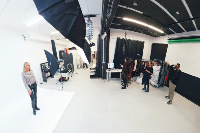 Studio_Photo_Chatelet_Paris_75003 Espace studio photo et vidéo à Châtelet, tout équipé pour la réalisation de shooting de prêt à porter de mode, textile, Lookbook, catalogue, site de vente en ligne